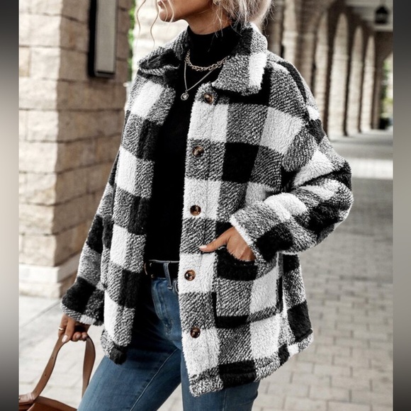Cozy Buffalo Plaid Pattern Pocket Flannel Teddy Jacket Coat - Picture 1 of 11